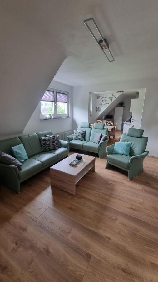 Ferienwohnung Bei Natie 布里隆 外观 照片