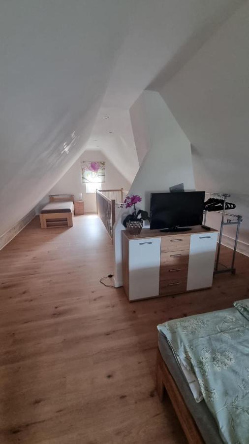Ferienwohnung Bei Natie 布里隆 外观 照片